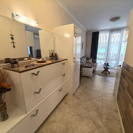 Apartment Stela In Santa Marina Sozopol
